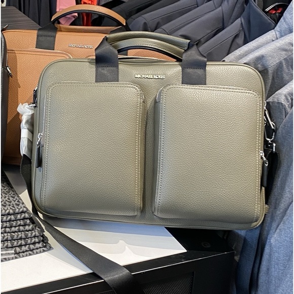 MICHAEL KORS Cooper Leather Briefcase Laptop Bag Oliver - Picture 1 of 7